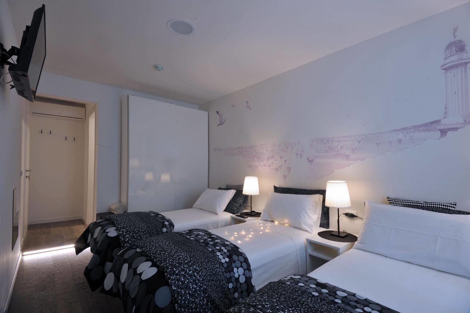 Residenza Corso Saba Hotell Trieste Eksteriør bilde
